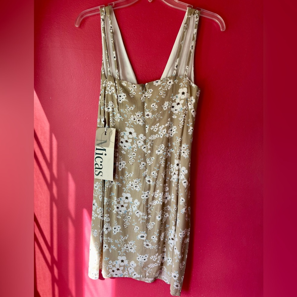 Micas Cue the Garden Party Mini Dress - Picture 2 of 6